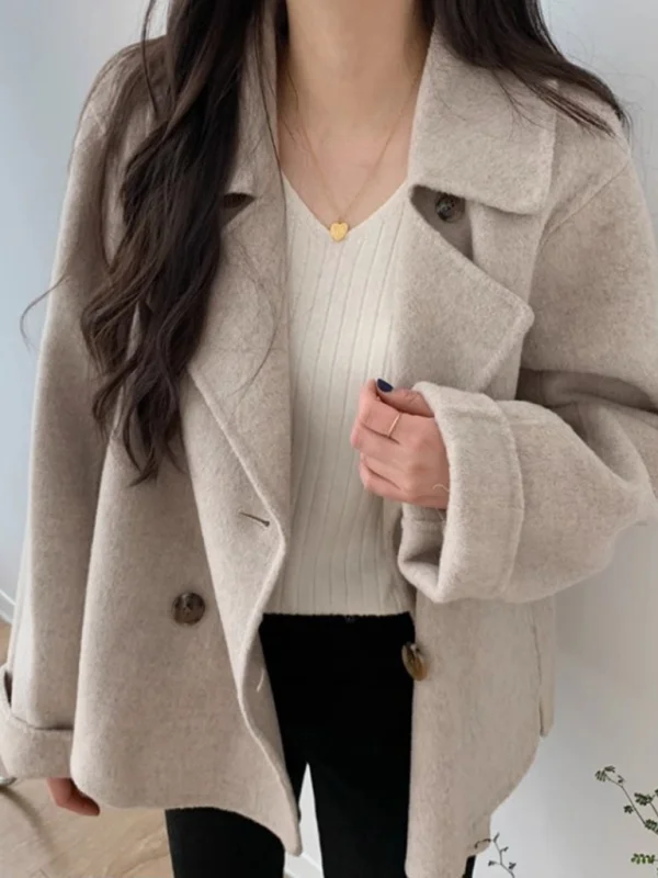 Autumn and winter French double-breasted loose, casual and versatile long-sleeved warm woolen jacket Flusfy