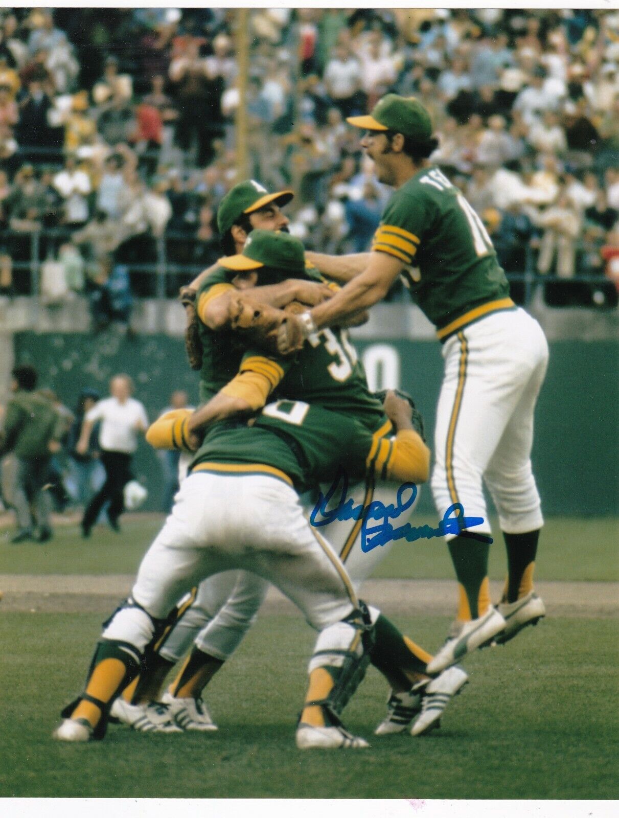 DAROLD KNOWLES OAKLAND A'S ACTION SIGNED 8x10