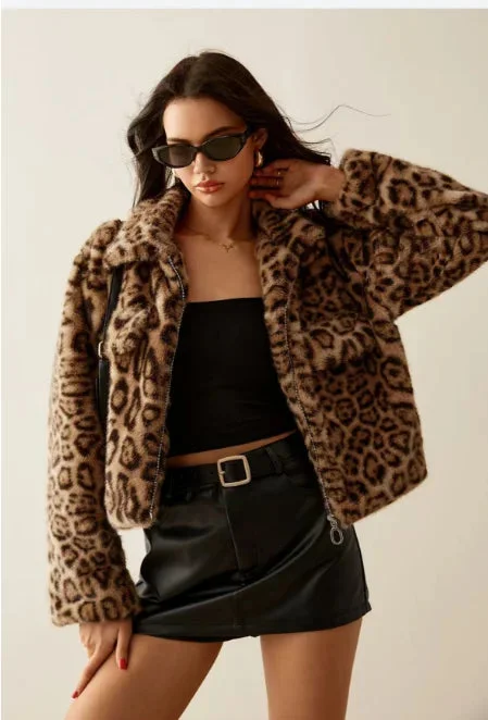 Toloer Faux Fur Leopard  Jacket-Outfit Ideas