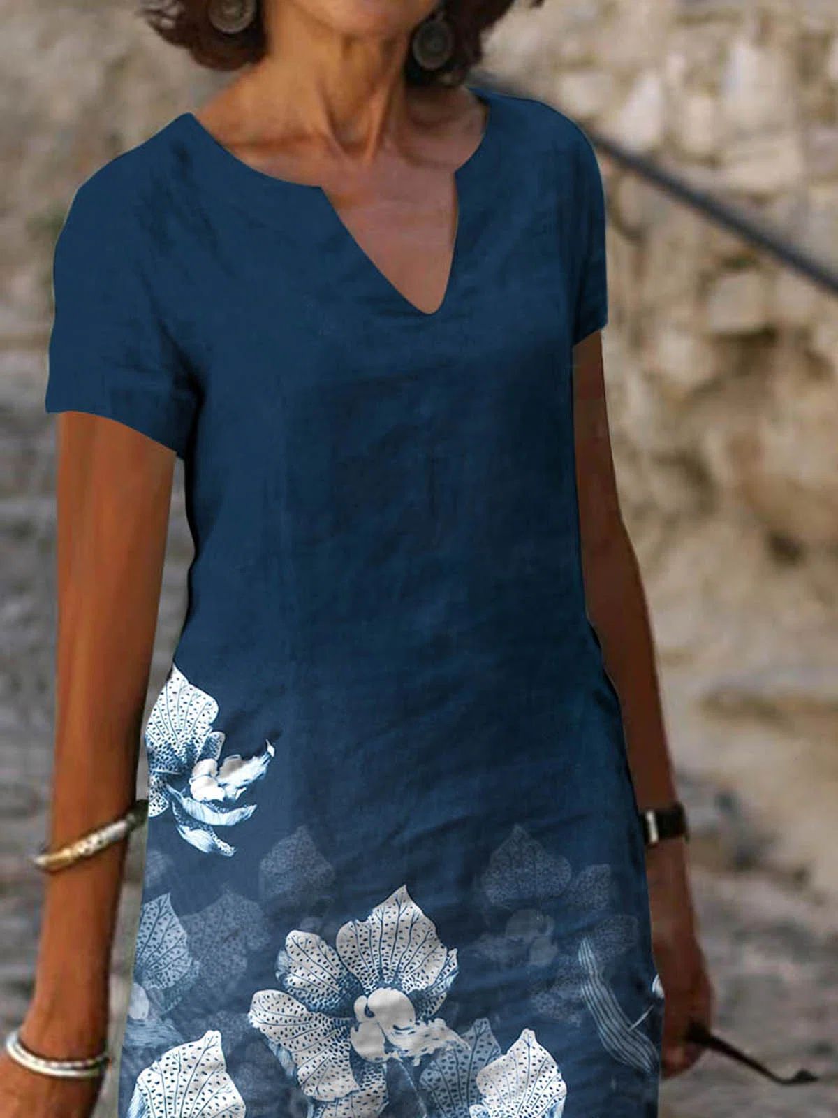 Women's V-neck Short Sleeve Printed Midi Dress