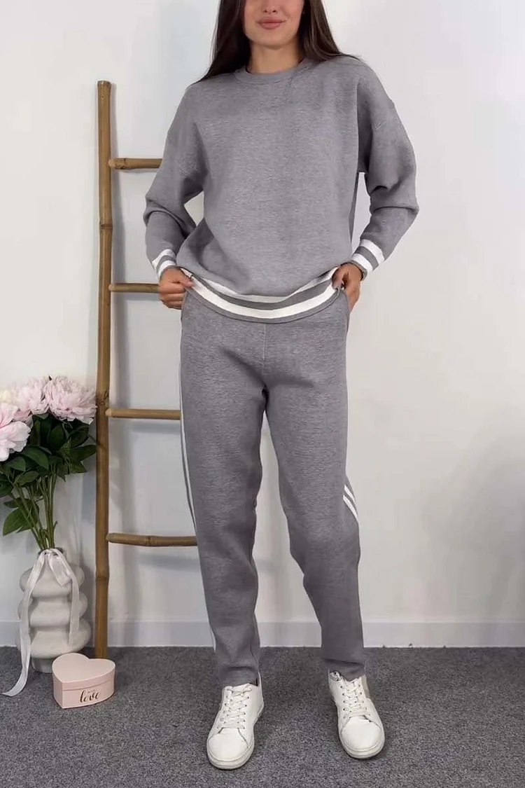 Women's Casual Comfortable Knitted Contrast Trimmed Sweater Set