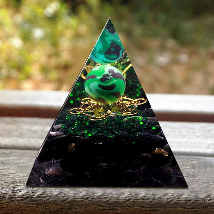 DIY🌟: The Nightbringer Orgone Pyramid (Material package)