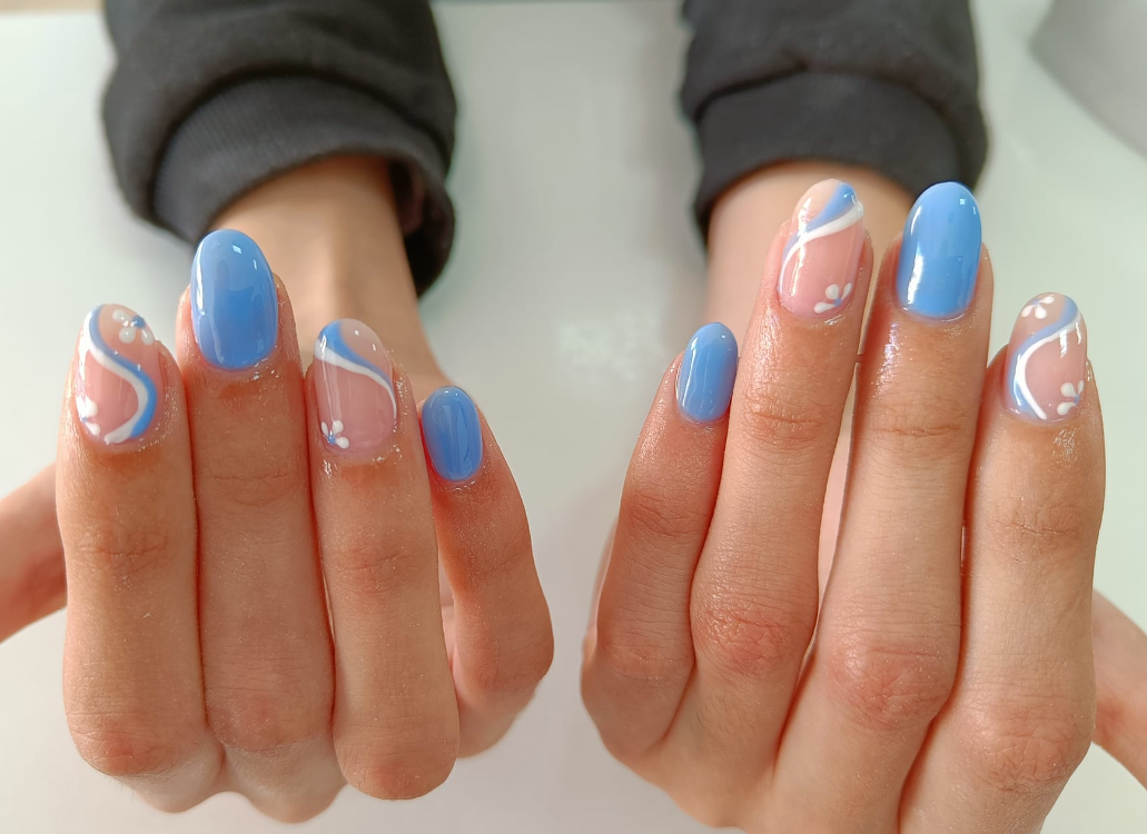 What do light blue nails mean on TikTok?