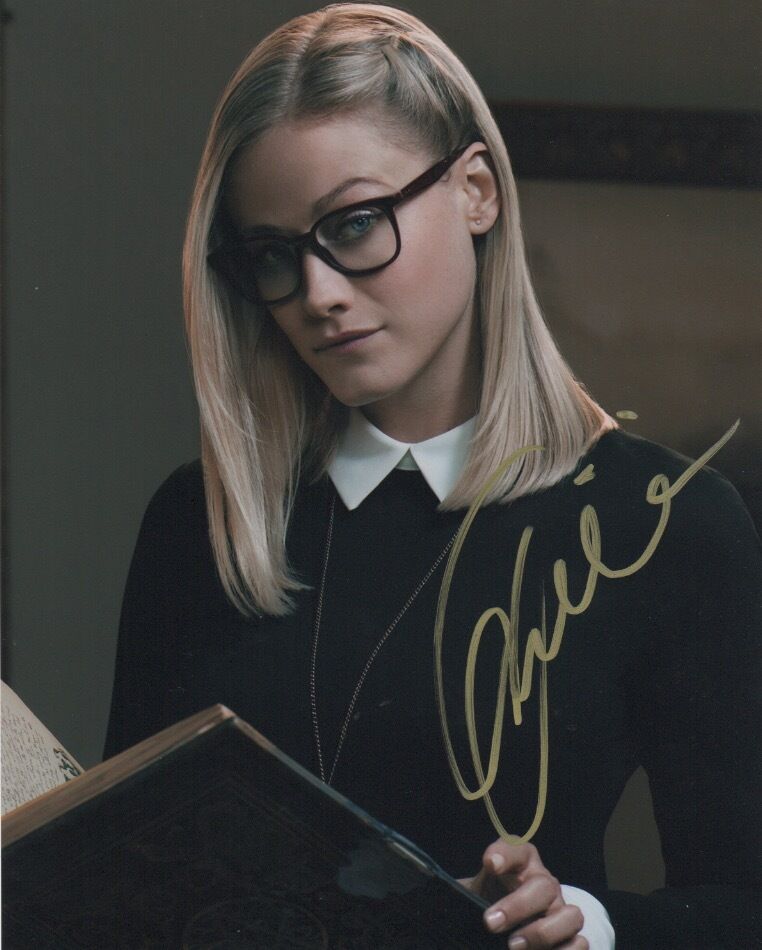 Olivia Taylor Dudley Magicians Autographed Signed 8x10 Photo Poster painting #8