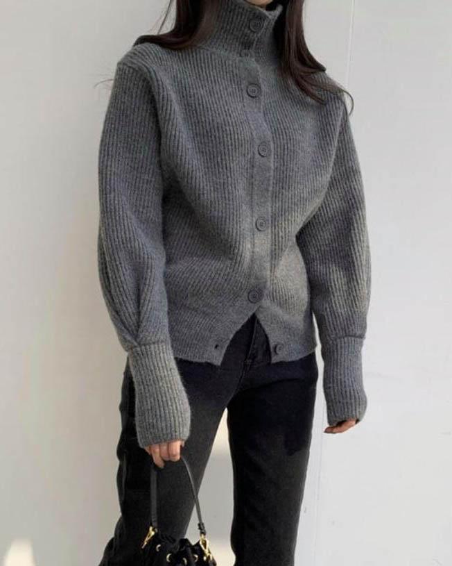 Women's Simple Buttons Sweater With Long Sleeves