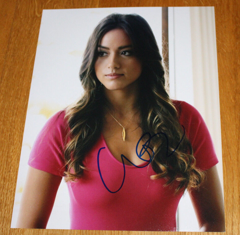 CHLOE BENNET SIGNED AUTHENTIC 'AGENTS OF SHIELD' 11X14 Photo Poster painting w/COA SEXY ACTRESS