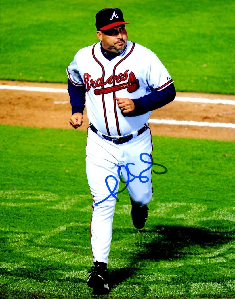 Autographed FREDI GONZALEZ Atlanta Braves 8x10 Photo Poster painting w/ COA