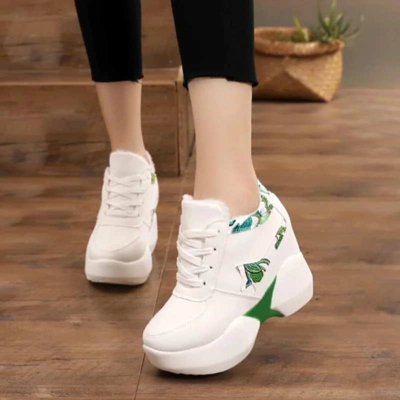 Heel Shoes Women Inner Heightening Sports Shoes Fashion Flower Wedge Female Sport Shoes Student Sneakers Autumn Winter 2022 W504