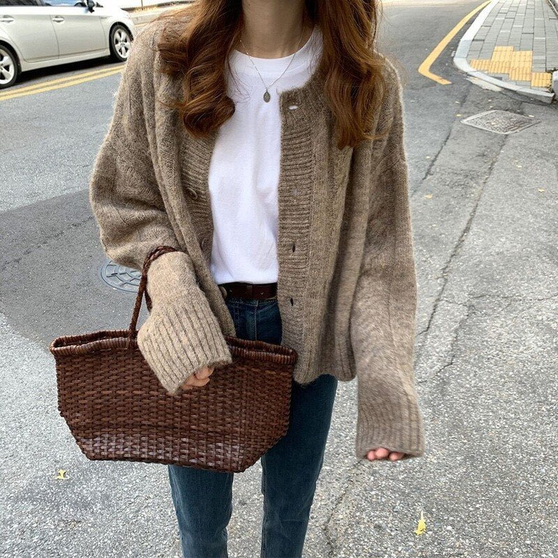 Autumn Elegant Warm Sweater Cardigan Fashion Loose Thick V-neck Knitted Sweater Gentle Vintage Winter Clothes Women Tops 16053