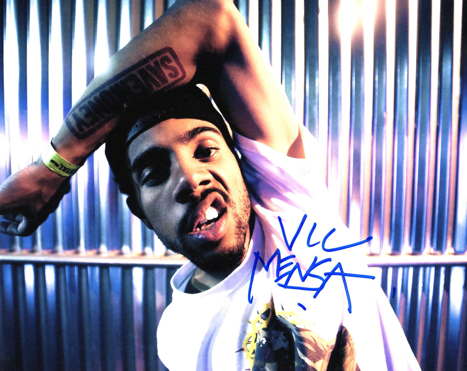 GFA Hip Hop Rapper * VIC MENSA * Signed 8x10 Photo Poster painting V3 PROOF COA