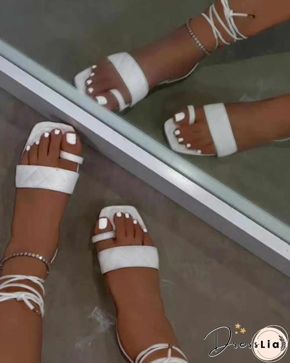 Solid Toe Post Square-toe Flat Sandals
