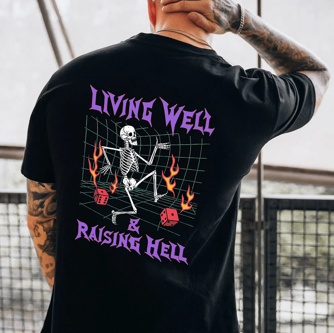LIVING WELL & RAISING HELL Skull Fire Casual Graphic Black Print T-shirt