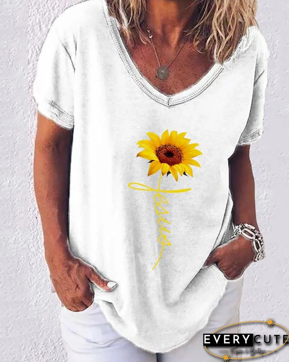 Sunflower Print Letter Pattern Casual T-shirt P15714