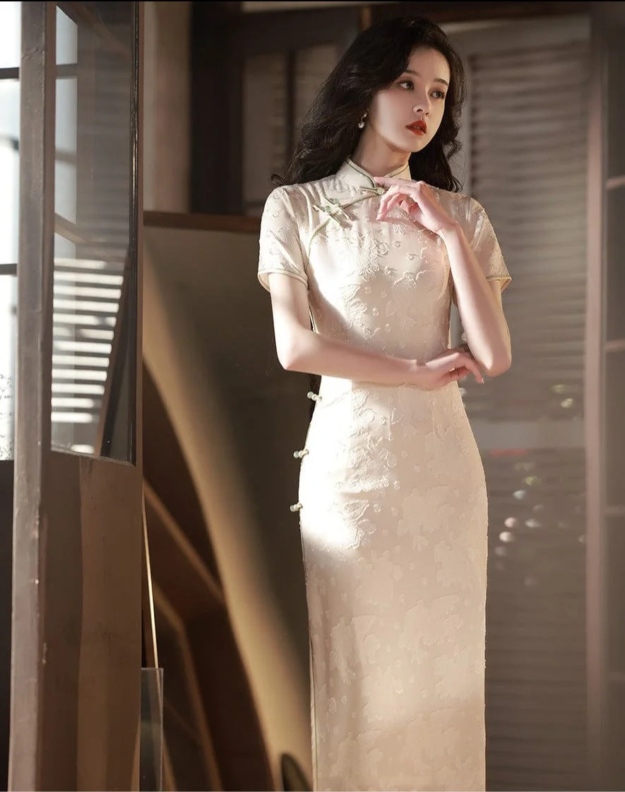 Spring and summer collection, chiffon midi Qipao