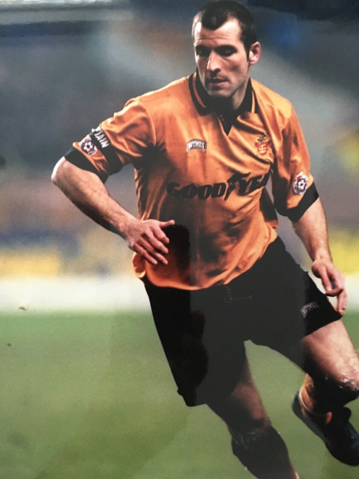 STEVE BULL WOLVERHAMPTON WANDERERS LEGEND - EXCELLENT UNSIGNED Photo Poster paintingGRAPH