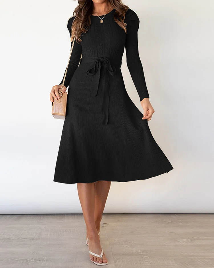 Elegant Knitted Dress With Puff Sleeves