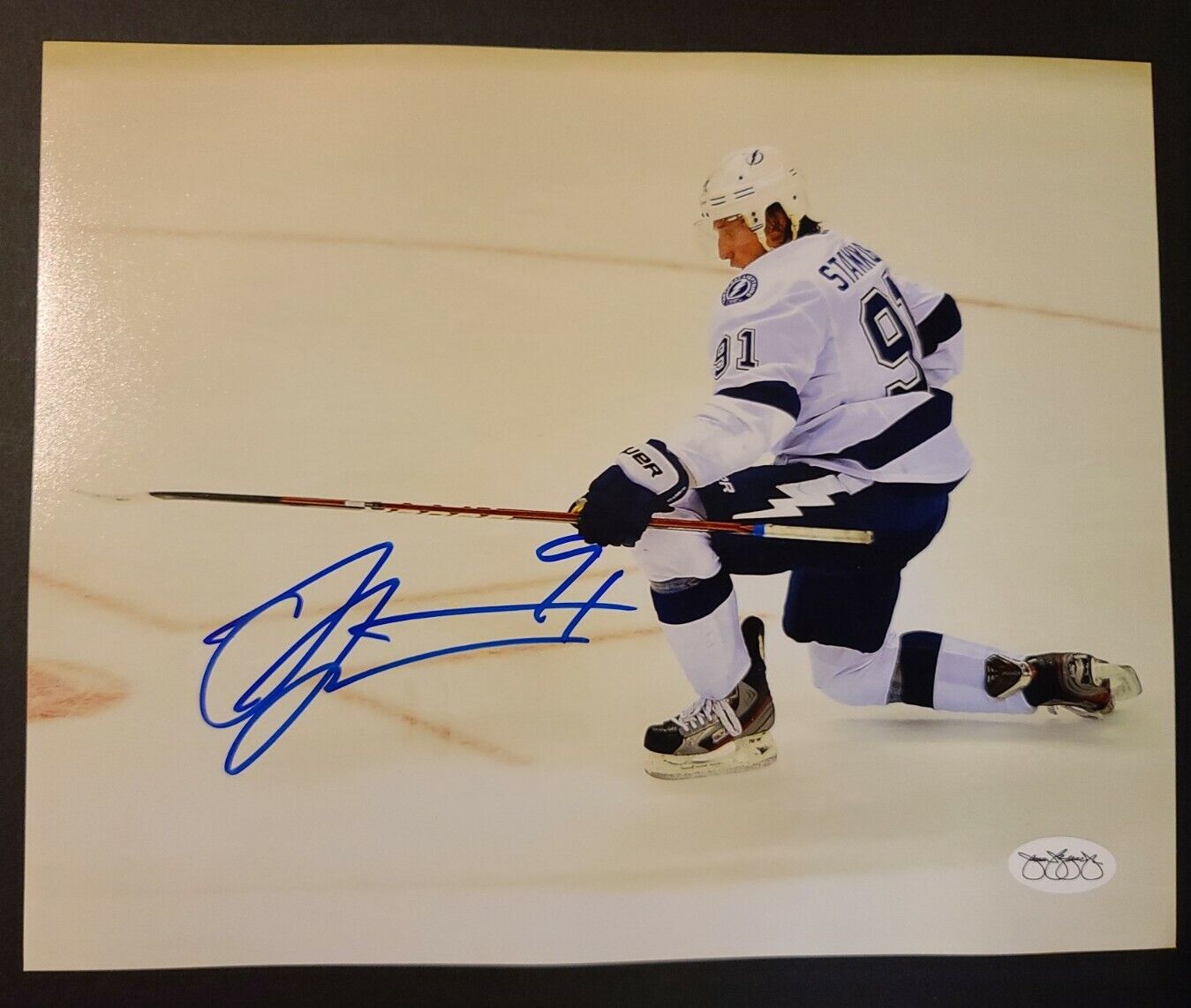 Tampa Bay Lightning STEVEN STAMKOS Signed 8x10 Photo Poster painting-JSA Sticker Certification