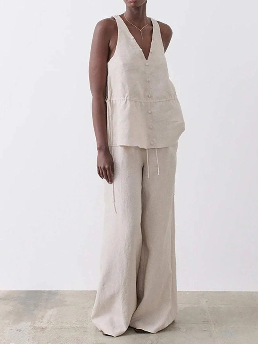 Casual sleeveless two-piece suit