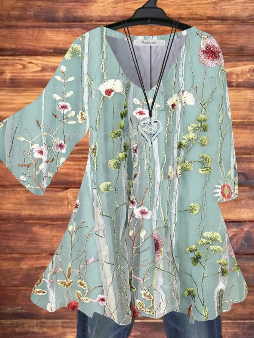 Women Half Sleeve V-neck Solid Color Dress