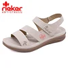 RIEKER&reg; 2025 Vintage Light Leather Wedge Sandały