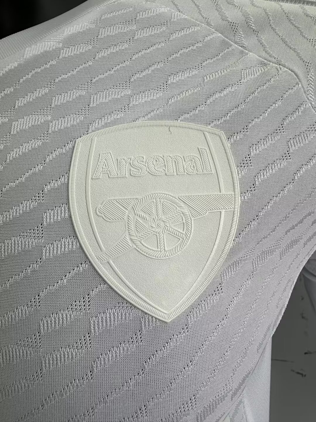 2024-2025 Arsenal Joint Version White Player Version Football T-Shirt Thai Quality