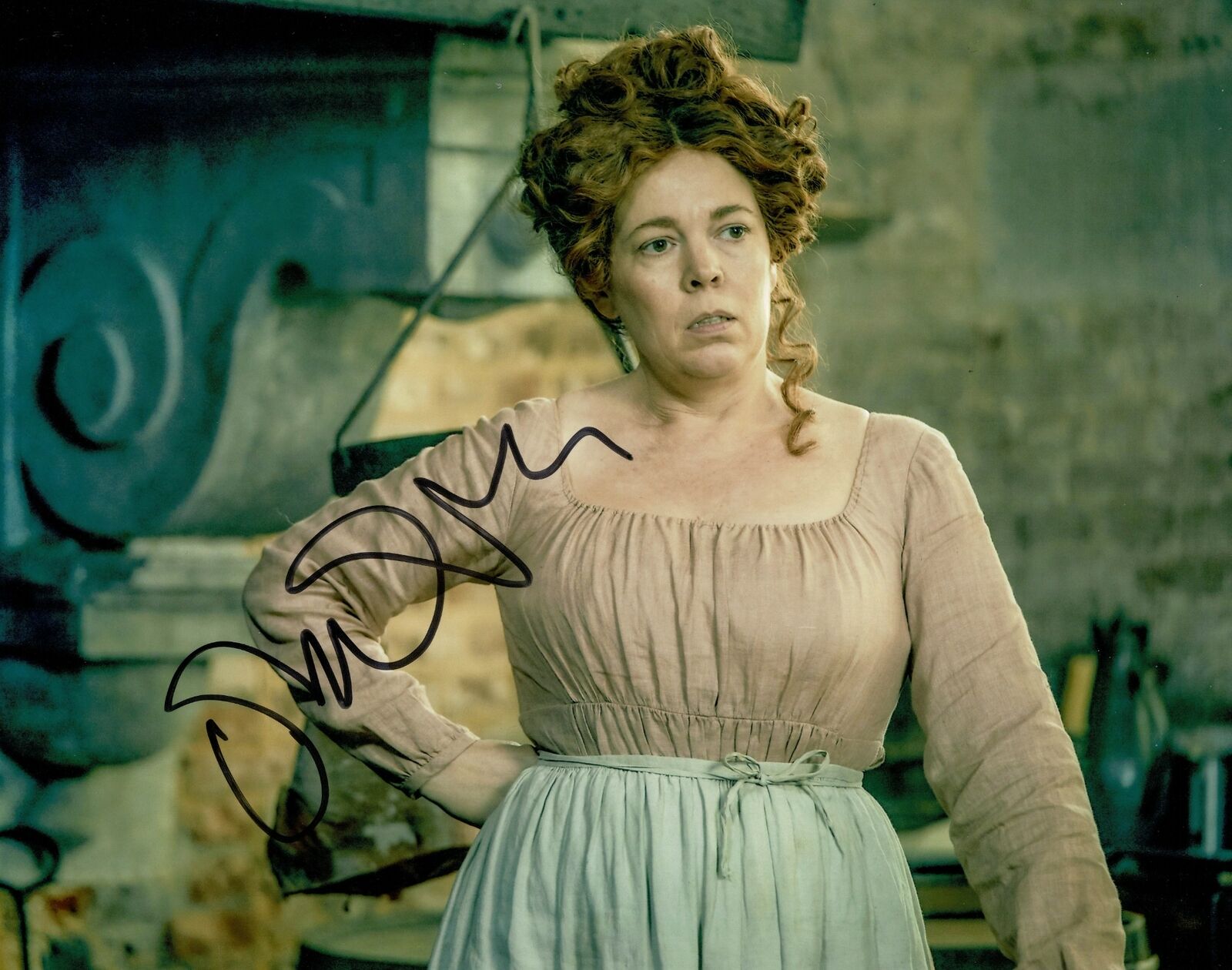 Olivia Colman SIGNED 10X8 Photo Poster painting Les Miserables Genuine Signature AFTAL COA (5547