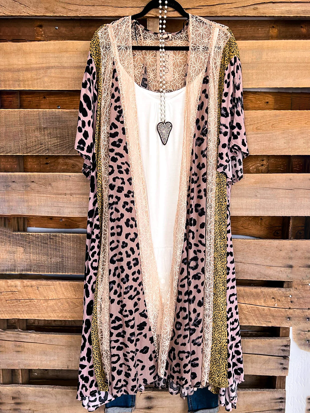 Casual Short Sleeve Loose Leopard Pattern Blouse
