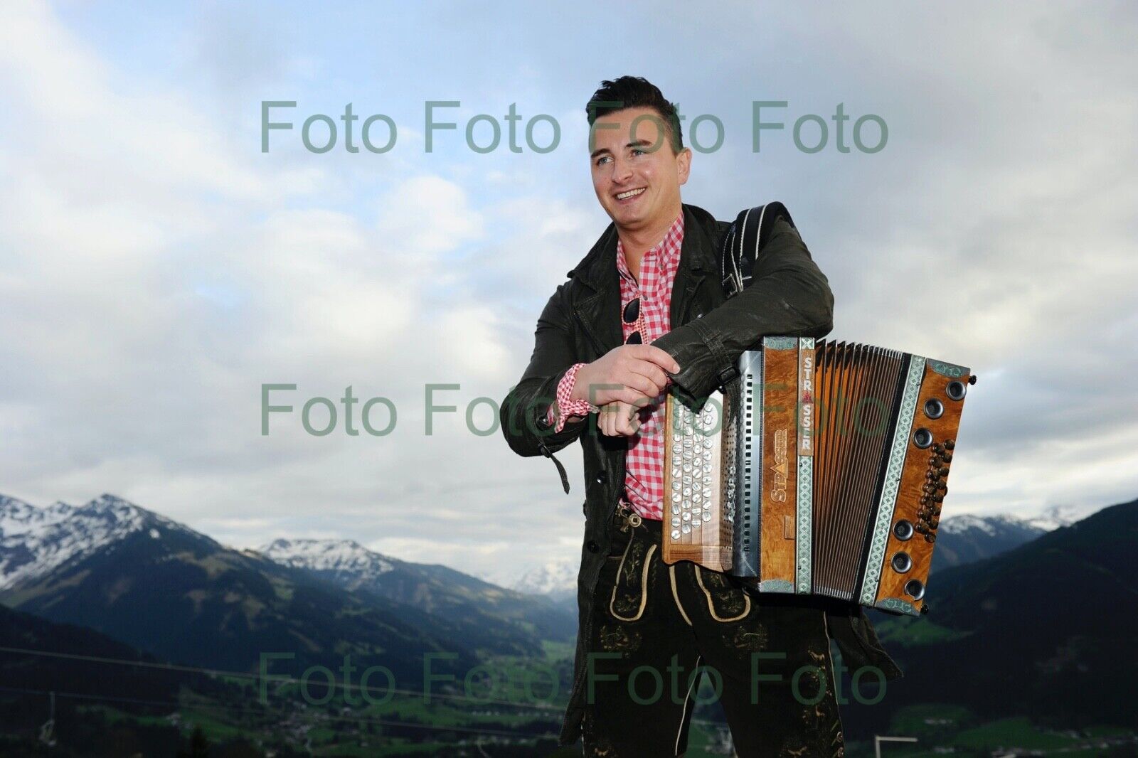 Andreas Gabalier Volks Musik Foto 20 x 30 cm ohne Autogramm (Be-4