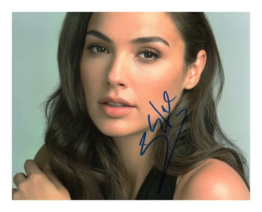 GAL GADOT AUTOGRAPHED SIGNED A4 PP POSTER Photo Poster painting PRINT