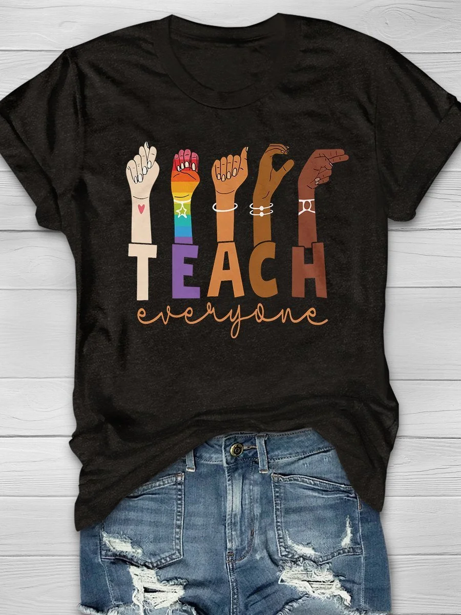 Teach Kindness Print Short Sleeve T-shirt