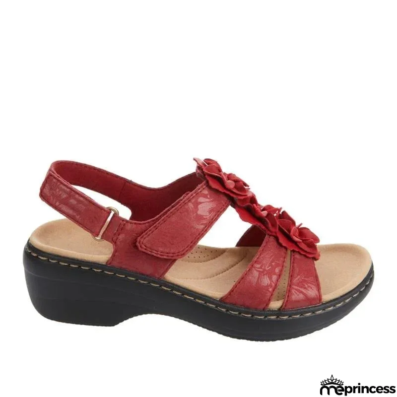 Versatile and light Sandals