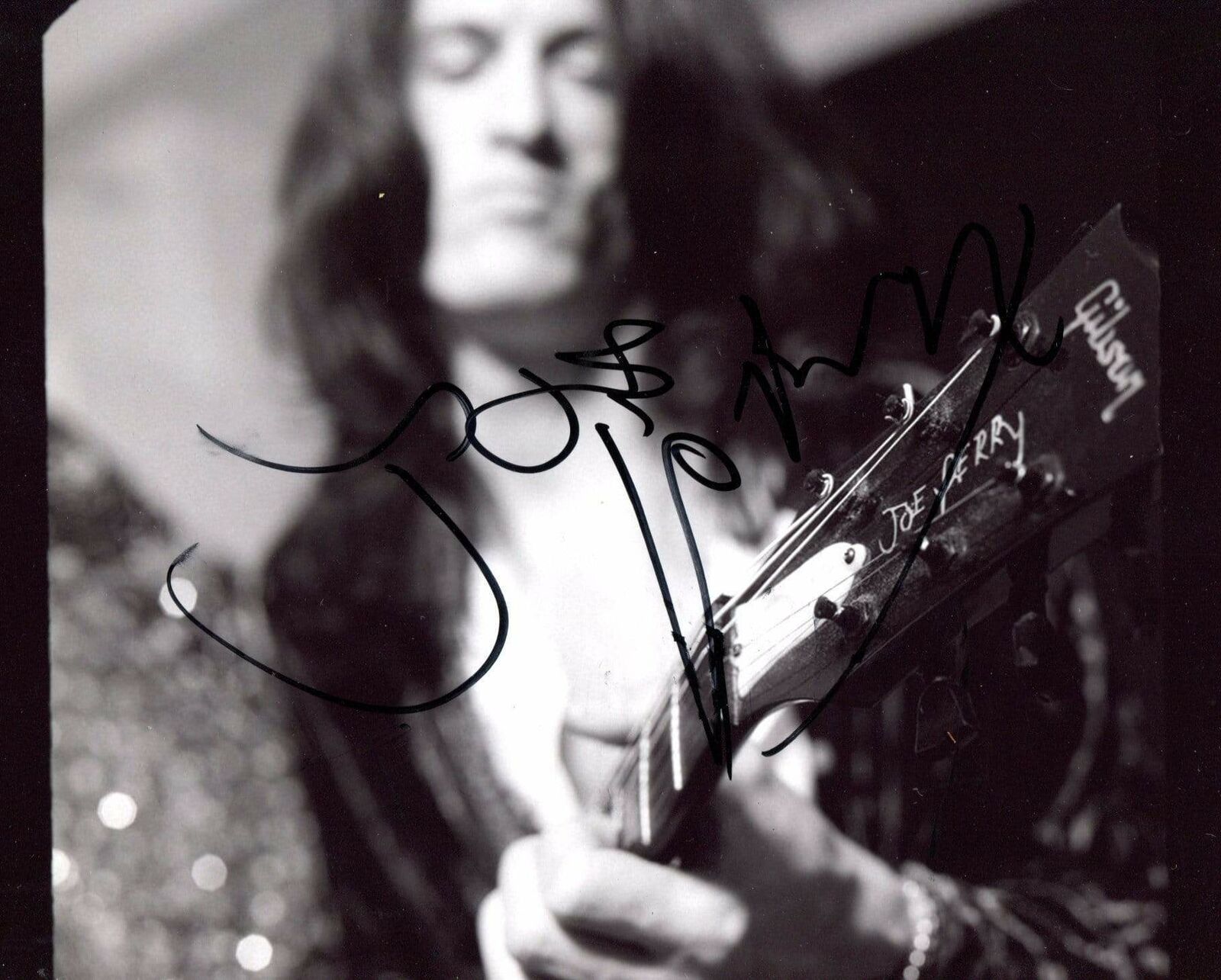 MUSICIAN Joe Perry AEROSMITH autograph, In-Person signed Photo Poster painting