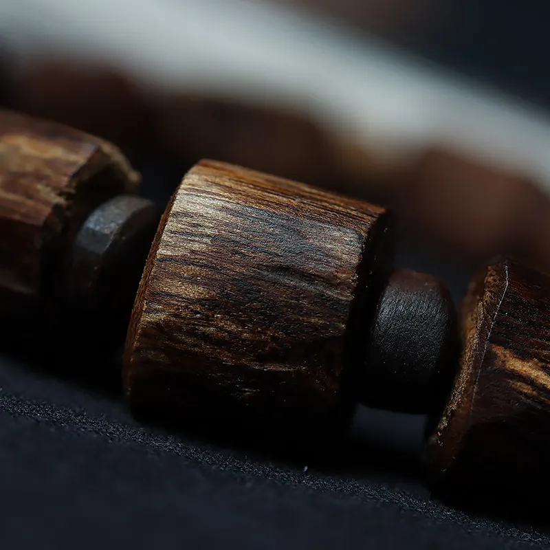 Indonesian Daragan Agarwood Bracelet Sinking Water Natural Formed Agarwood Buddhist Beads Bracelet 11-12mm