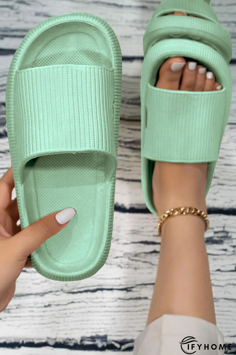 Green Hollow-out Thick Soled Slip On Slippers | IFYHOME