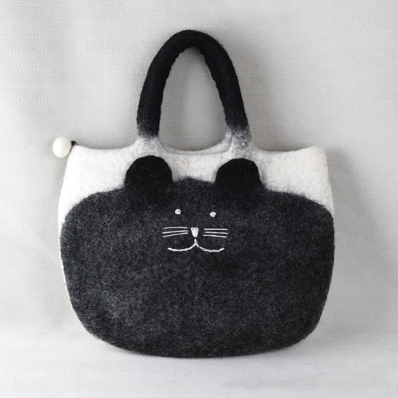 Lovely Black Cat Contrast Color Handmade Felt Handbag elevenforest