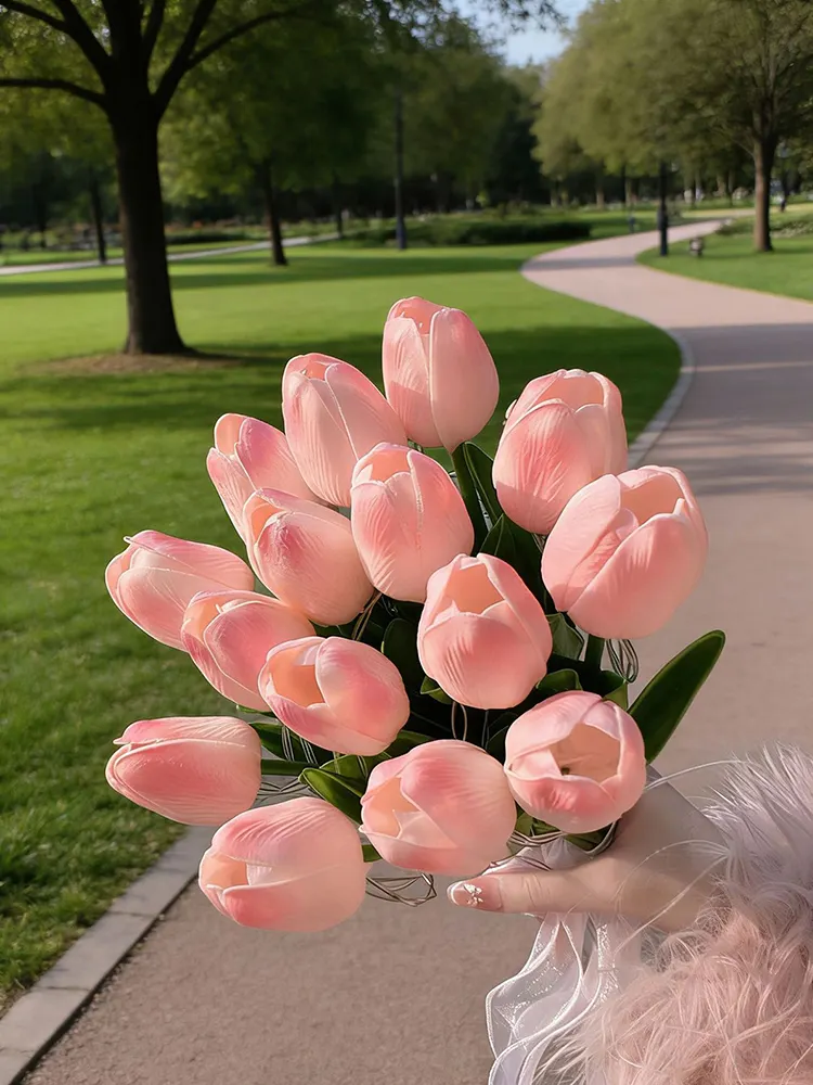 15Pcs Radiant Romantic Tulip Light LED Adjustable Tulip Night Light Warm Light Luminous Bouquet Ornament Gift for Anniversary/Wedding/Birthday