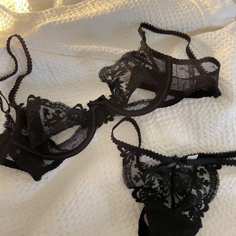 Hbcoland New Women Lingerie French Sexy Underwear Ultra-Thin See-Through Pure Desire Lace Bras Large Breasts Show Small Anti-Sagging Bra