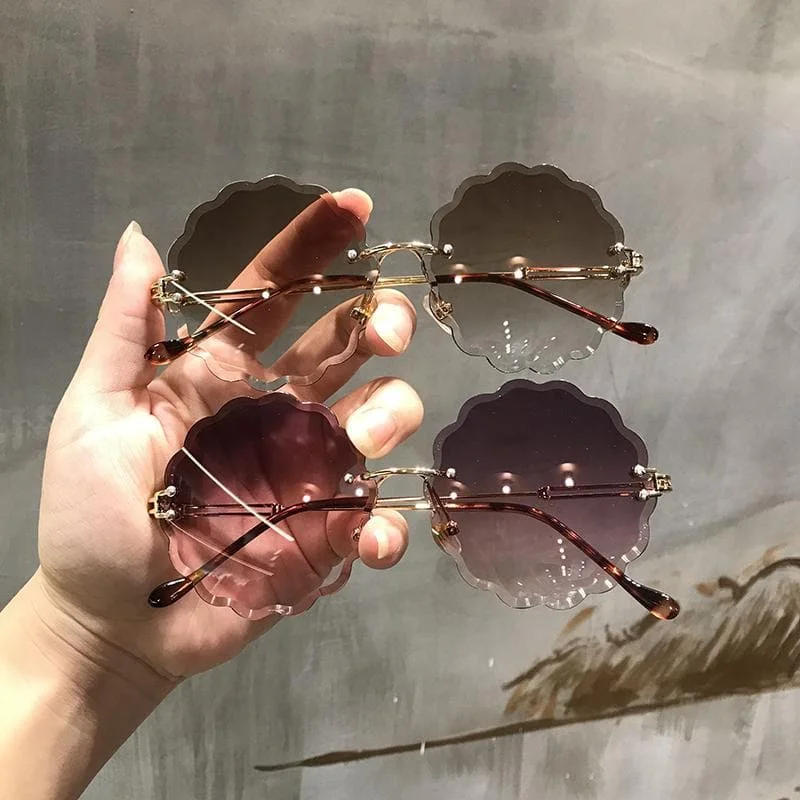 Flower Round Multilateral Rimless Sunglasses SP15310