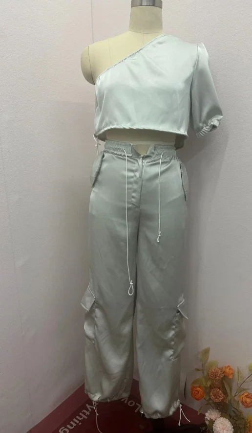Toloer Toloer 2024 New Fashion Diagonal Collar Rotator Sleeve Top Casual Wind Pants Two-Piece Set-Outfit Ideas