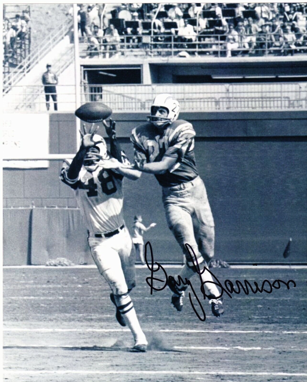 Gary Garrison signed 8x10 B&W San Diego Chargers Photo Poster painting