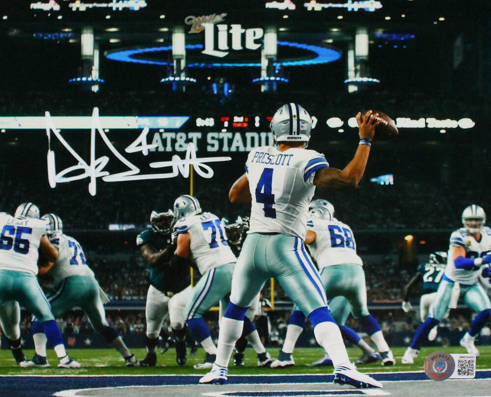 Dak Prescott Autographed Dallas Cowboys 8x10 vs. Eagles Photo Poster painting-Beckett W Hologram