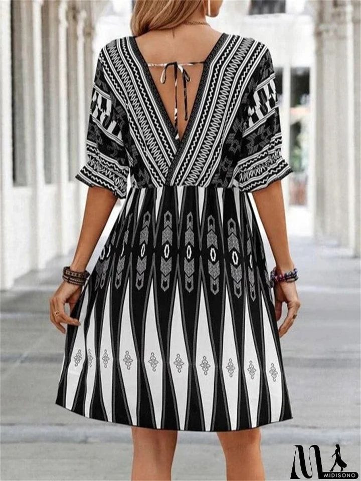 MidiSono - Retro Bohemian V Neck Printed Half Sleeve Trendy Dress for Lady