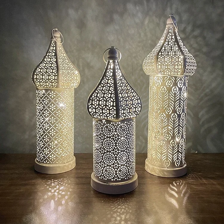 White Hollow Led Iron Wind Lamp CSTWIRE