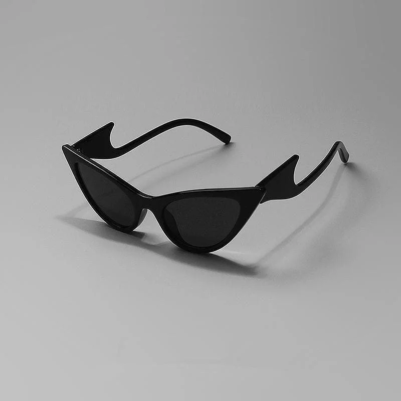 Cool Dark Cat-eye Sunglasses SE0699