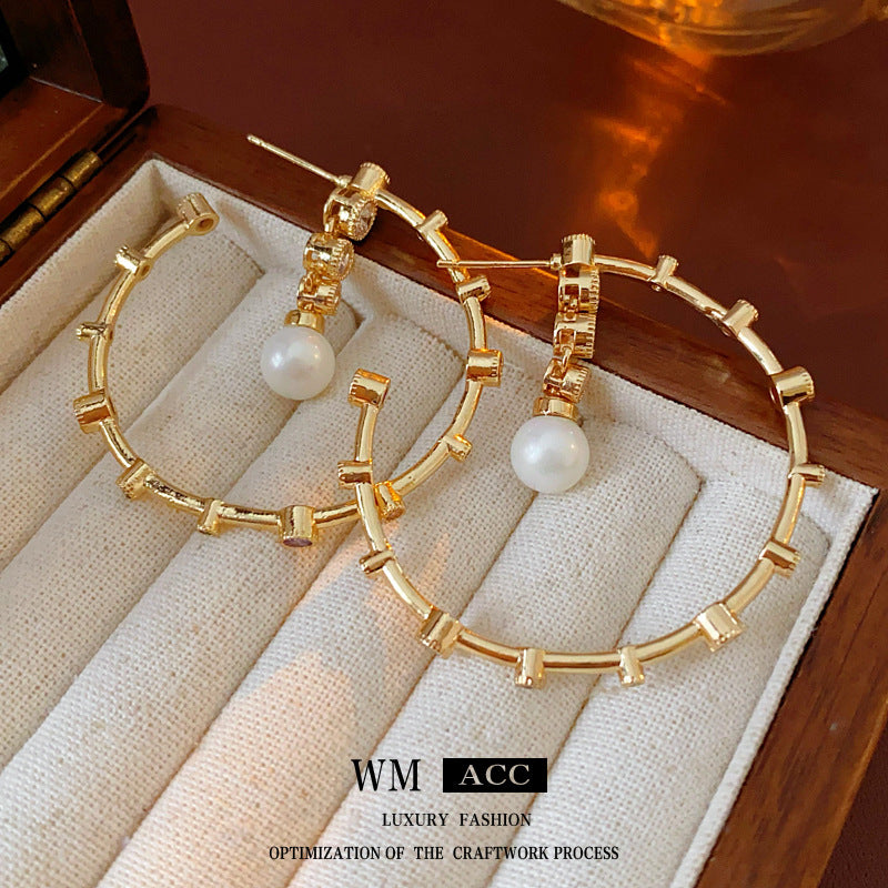 Luxurious Circle Round Geometric Artificial Pearl Zircon Inlay Earrings
