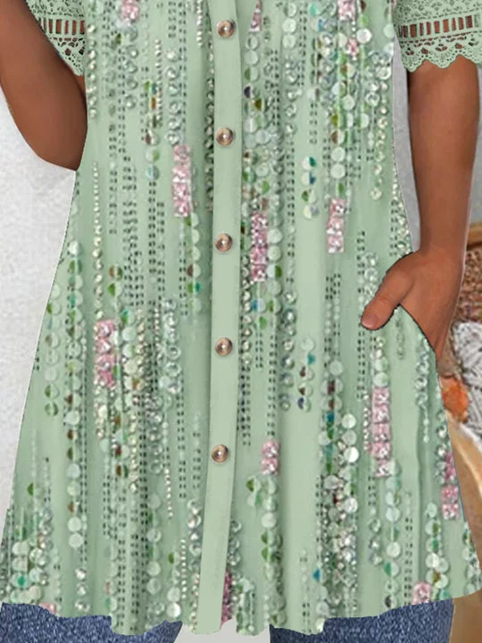 Women's Short Sleeve V-neck Graphic Lace Tops