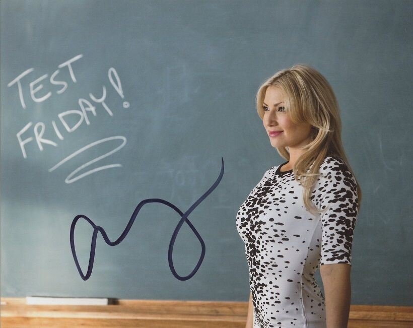 ARI GRAYNOR In-person Signed Photo Poster painting - BAD TEACHER