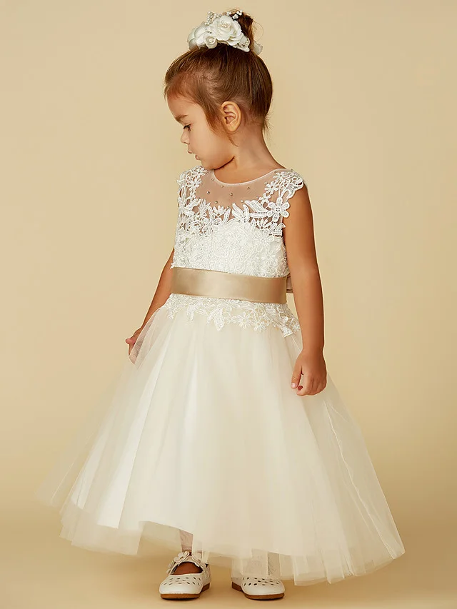 Daisda Sleeveless Jewel Neck Ball Gown Flower Girl Dress Lace Tulle With Belt  Buttons  Beading