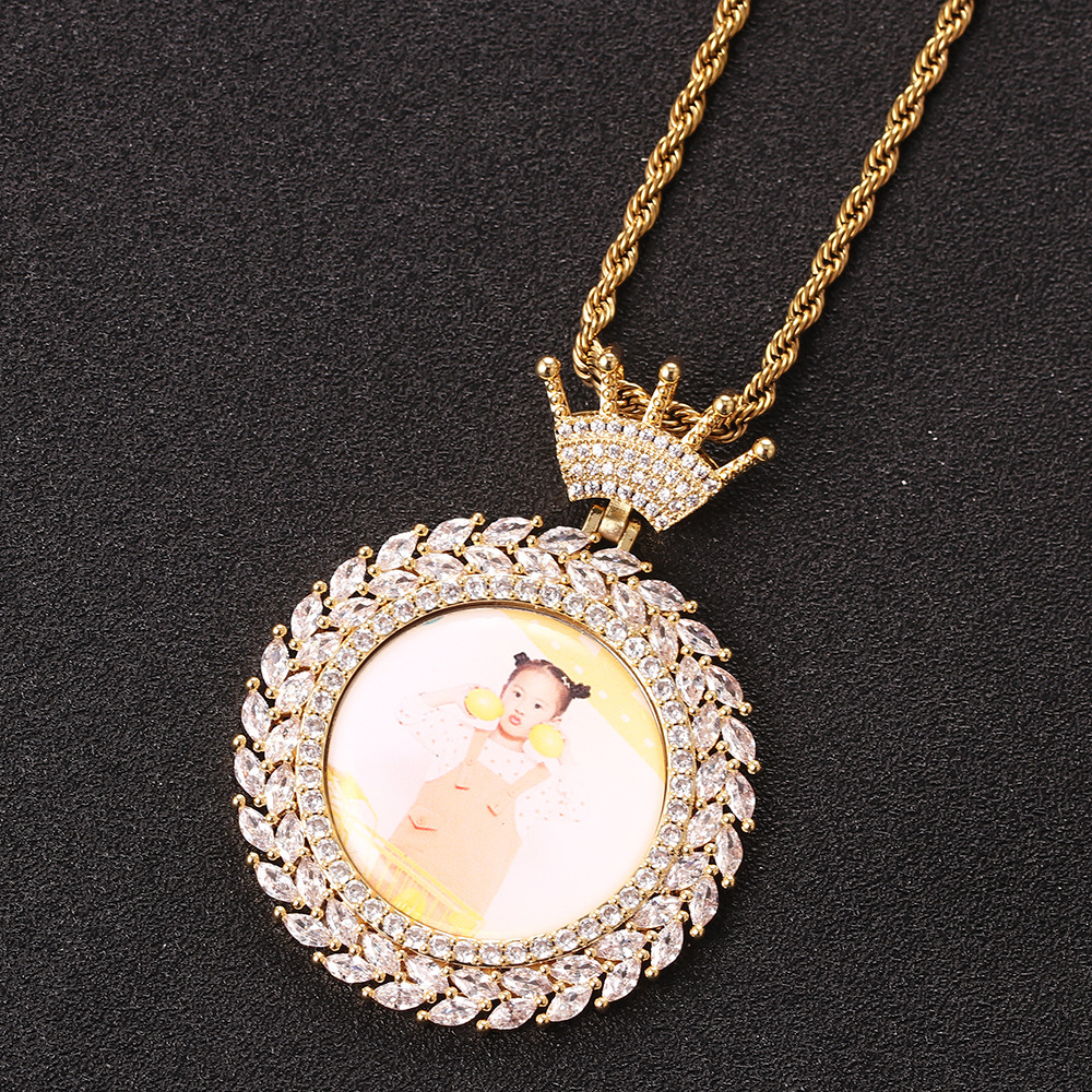 Custom Photo Crown Wheat Ear Round Pendants With Chain