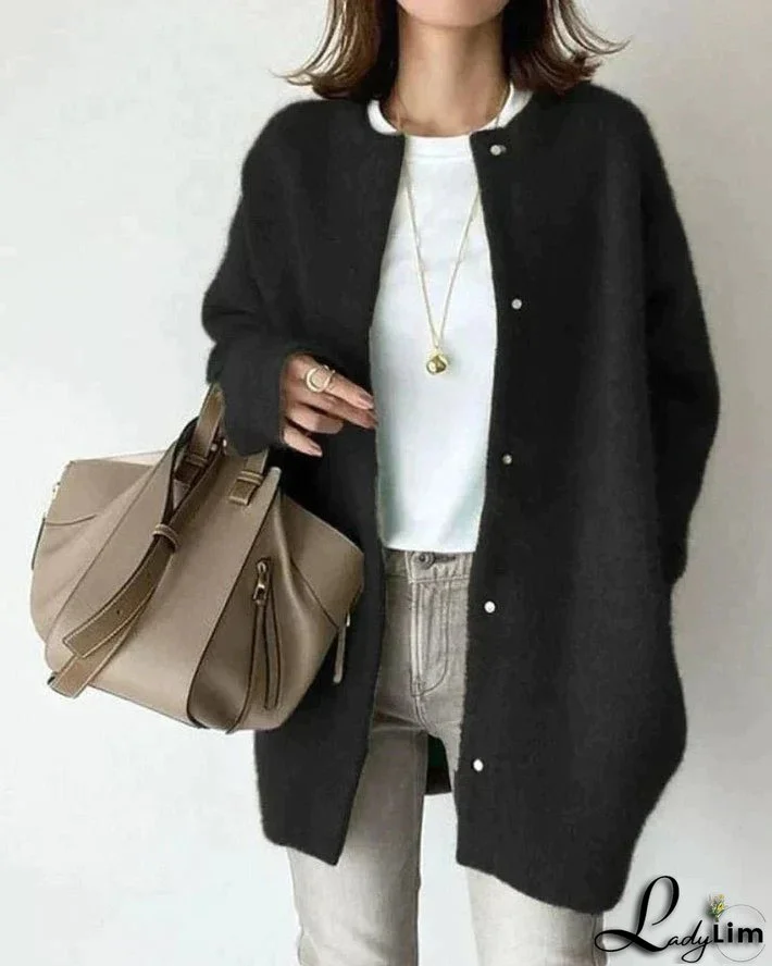 Elegant and Casual Cardigan